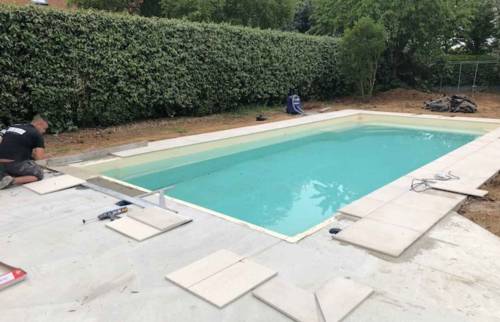 Construire une terrasse à Touville