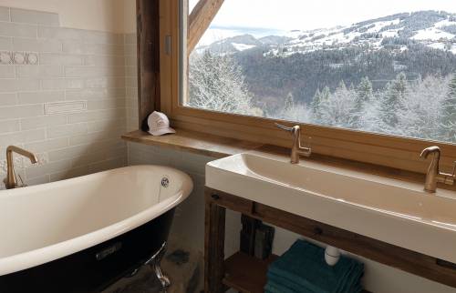 Détail éléments sanitaires - maçon 73, plaquiste 73, peintre 73, plombier 73, électricien 73, menuisier 73, carreleur 73