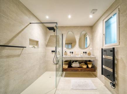 zoom sur la partie salle d'eau