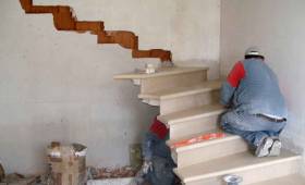 rénovation d'un escalier Sizun (29)