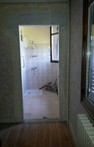 Ouverture et finition du tableau terminé - vue côté chambre