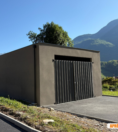 chantier bâtiment fissuré, garage reconstruit en dur, ravalement façade Albertville, coordination artisans locaux, rénovation Savoie durable