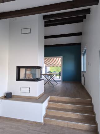 Rénovation de maison avec installation de cheminée design - Ambérieu-en-Bugey 01500