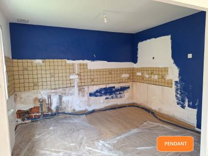 Travaux de peinture murale lors d'une rénovation de cuisine - La Plaine sur mer 44770