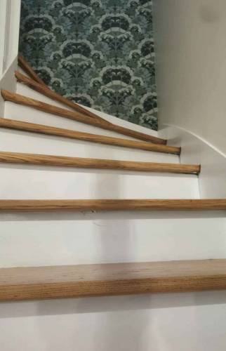 marche poncé/contremarche peinte blanc