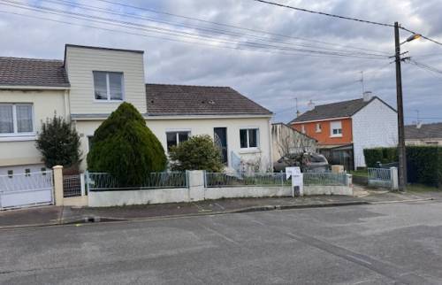  Création d'une lucarne Nantes Sud pour agrandir une chambre - vue extérieur