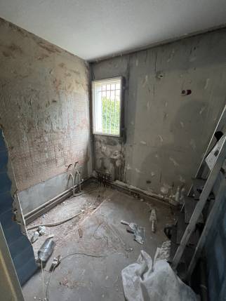 Salle de bain en travaux Saint-Raphaël