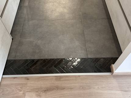 Pose de nouveaux revêtement de sol à Sainte-Marie-de-Ré