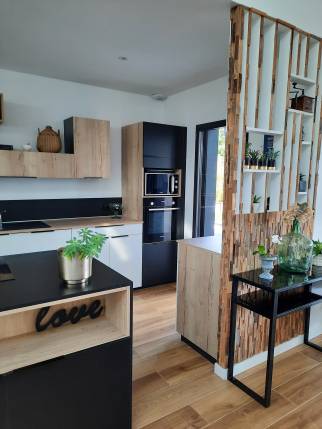 Aménagement de cuisine avec électroménager encastré - Pornic 44210