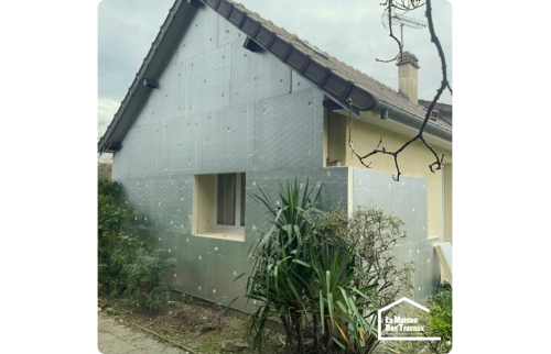 Pose de l'isolation thermique