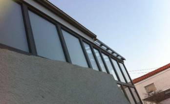 Vertou (44): Création d'une verrière sur un balcon