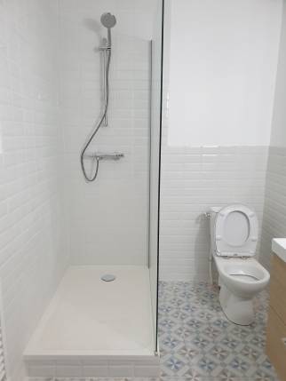 Equipement salle de bain adapté