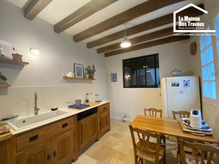 Cuisine ancienne rénovée La Maison des Travaux Vannes Sarzeau