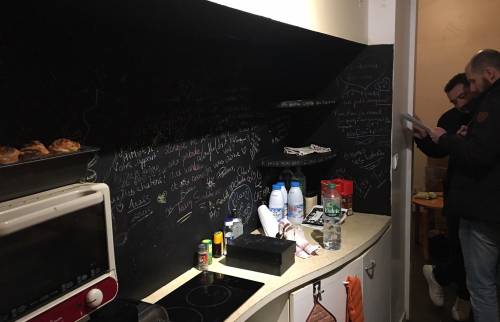 Vuisine avant chantier de rénovation en appartement à Auriol (13390)