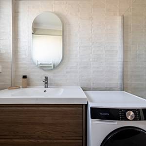 Salon rénové contemporain à Dijon – investissement locatif – Adeline Schaller