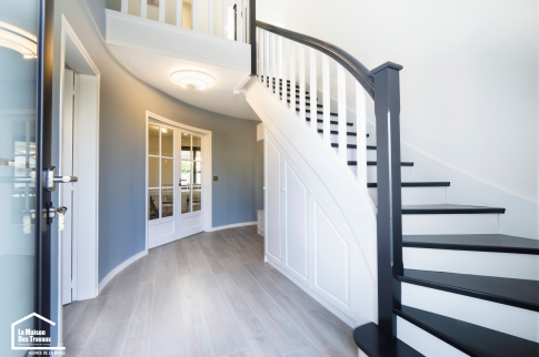 Meuble sous escalier sur mesure