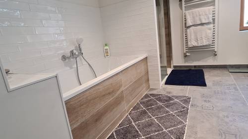 La baignoire et la douche