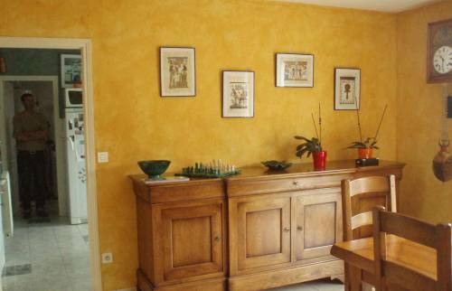 Vue du côté du séjour, avant travaux