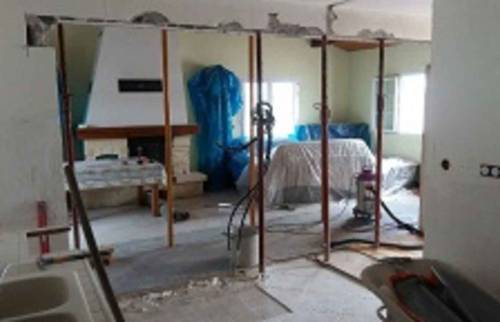 Pendant travaux d'ouverture de mur porteur