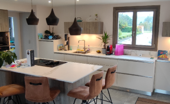 Rénovation complète d'une maison des années 70 à Morestel