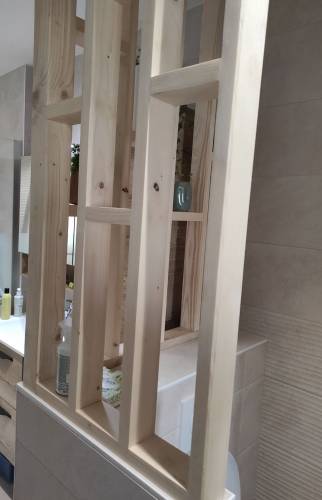 Vue sur le bois de la claustra