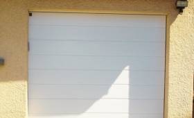 remplacement de la porte de garage a Bayonne - Anglet