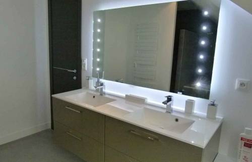 Salle de bains : exemples de réalisations de votre agence La Maison Des Travaux Lyon Ouest