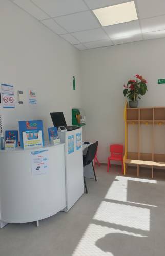 Sol LVT en dalles hall d'accueil