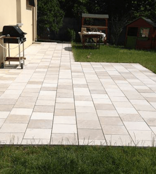 Création d’une terrasse carrelée