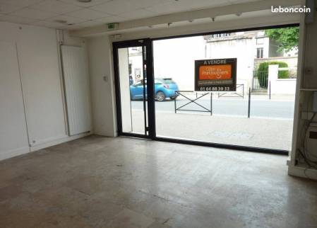 Intérieur avant travaux agence La Maison Des Travaux de Brie-Comte-Robert 77170