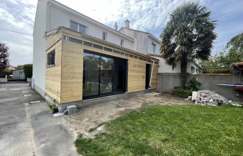 Création d'une extension à Saint-Sébastien-sur-Loire - Travaux en cours