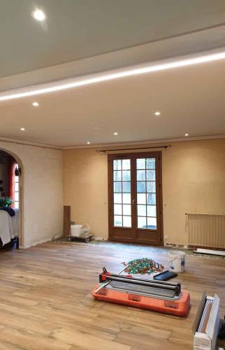 Pose des 8 spots au plafond