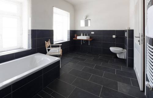 Salle de bain noire Nantes
