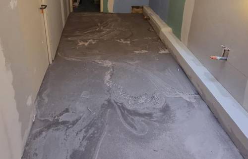 Préparation du support, châpe liquide