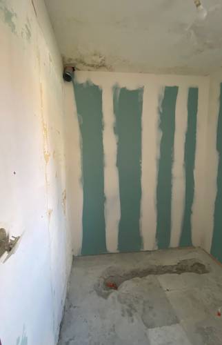 PENDANT Dépose du carrelage au sol