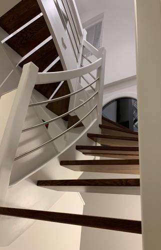 Escalier sur mesure à Village Neuf