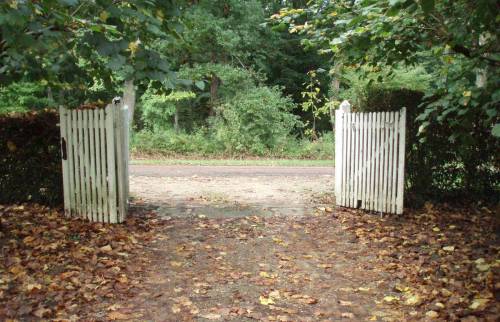 Vieux portail avant travaux