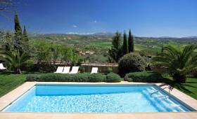 Construction d’une piscine creusée pour belles chambres d’hôte