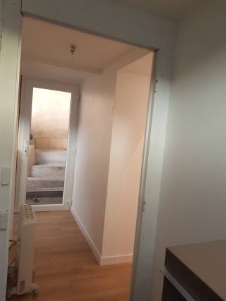 Rénovation du couloir, reprise de maçonnerie, porte fenêtre vitrée double vitrage