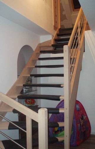 Trémie et escalier finis à BLOIS (41) dans dalle béton