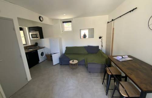 Rénovation d’un studio pour étudiant à Bagnols-sur-Cèze (30200)