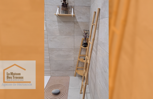 Décoration naturelle pour salle de bain zen : Misez sur des matériaux naturels et un agencement soigné pour une salle de bain apaisante et fonctionnelle.