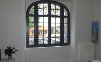  rénovation énergétique fenêtre cintrée aluminium