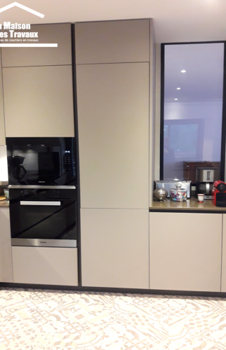 Colonnes fours et réfrigérateur