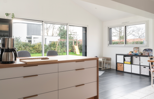 Transformation d'une véranda en extension à Vertou et création suite parentale dans le garage