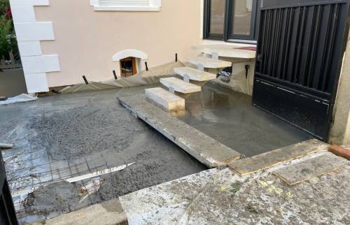dalle de béton pour la terrasse rénovée