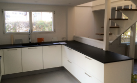 Suppression de la cloison - architecte 44, maçon 44, peintre 44, plaquiste 44, électricien 44, plombier 44, carreleur 44, cuisiniste 44, menuisier 44, charpentier 44