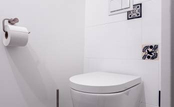 WC suspendu et faïence 