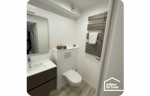 Mobilier de salle de bain 