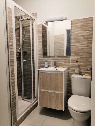 Salle de bain rénovée dans cet appartement à Saint Brieuc